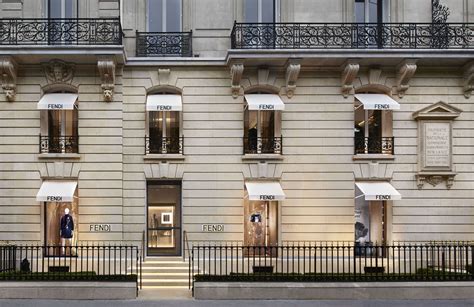 avenue montaigne fendi|montaigne paris.